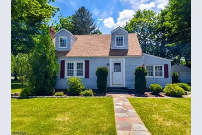 61 East Ave, Washington Township, NJ 07853 - Photo 1