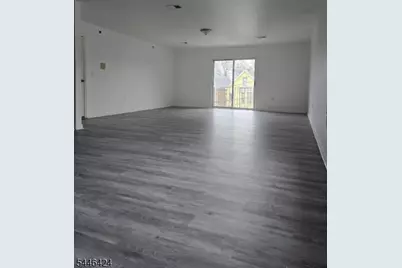 56-58 Kent St #2, Newark, NJ 07108 - Photo 1