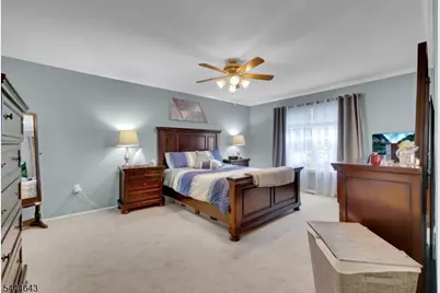 1430 Magnolia Ln, Branchburg Township, NJ 08876 - Photo 9