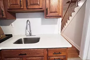 209 W Chrystal St Ab, Dover, NJ 07801 - Photo 5