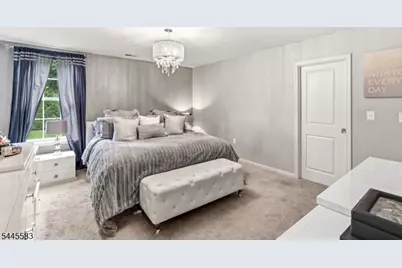 18 Bahr Cir, Verona, NJ 07044 - Photo 17