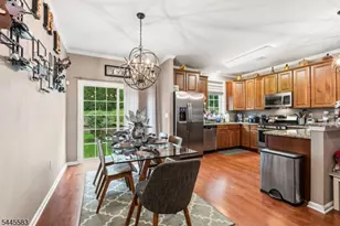 18 Bahr Cir, Verona, NJ 07044 - Photo 7