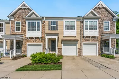 18 Bahr Cir, Verona, NJ 07044 - Photo 1