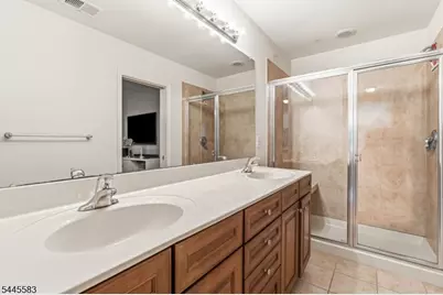 18 Bahr Cir, Verona, NJ 07044 - Photo 21