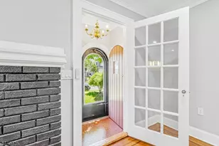 423 E Lincoln Ave, Roselle Park, NJ 07204 - Photo 7