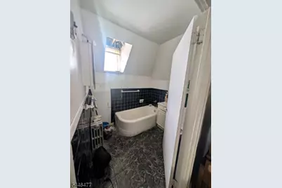 117 Carnegie Ave, East Orange, NJ 07018 - Photo 11