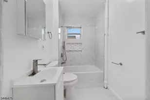 53 Henry St, Passaic, NJ 07055 - Photo 5