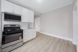 53 Henry St, Passaic, NJ 07055 - Photo 3