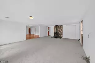6 Concord Dr, Franklin Township, NJ 08873 - Photo 9