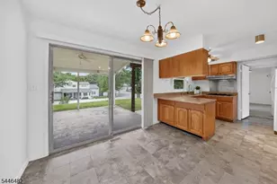 6 Concord Dr, Franklin Township, NJ 08873 - Photo 15