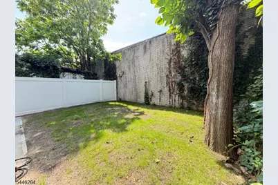 93 Melville Pl, Irvington, NJ 07111 - Photo 41