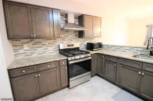 83 Winchester Way, Franklin Township, NJ 08873 - Photo 7