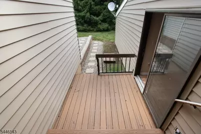 81 Overlook Dr, Union Township, NJ 08809 - Photo 25
