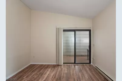 81 Overlook Dr, Union Township, NJ 08809 - Photo 13