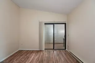 81 Overlook Dr, Union Township, NJ 08809 - Photo 13