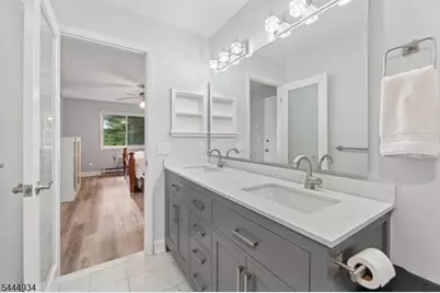 308 Federal Hill Rd #308, Pompton Lakes, NJ 07442 - Photo 5
