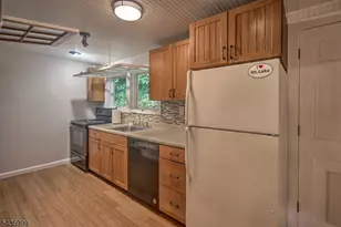 114 Lakeside Dr, Liberty Township, NJ 07823 - Photo 9