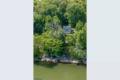 114 Lakeside Dr, Liberty Township, NJ 07823 - Photo 25
