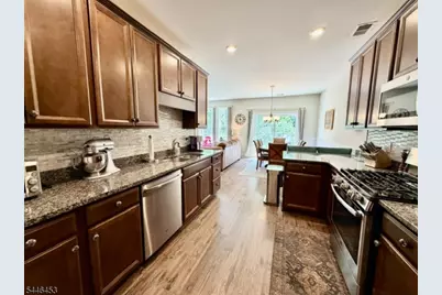 403 Parkview Ln #403, Rockaway Township, NJ 07866 - Photo 9