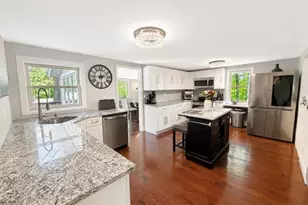 10 South Pkwy, Jefferson Township, NJ 07885 - Photo 9