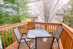 6 Whispering Way W, Berkeley Heights Township, NJ 07922 - Photo 3