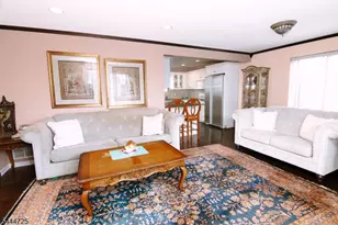6 Whispering Way W, Berkeley Heights Township, NJ 07922 - Photo 17
