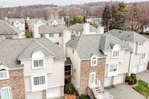 6 Whispering Way W, Berkeley Heights Township, NJ 07922 - Photo 3
