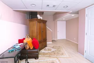 6 Whispering Way W Ondo, Berkeley Heights Township, NJ 07922 - Photo 45