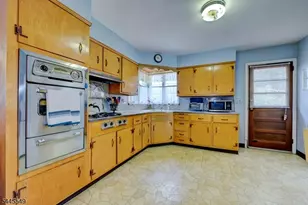 176 Pompton Rd, Haledon, NJ 07508 - Photo 17
