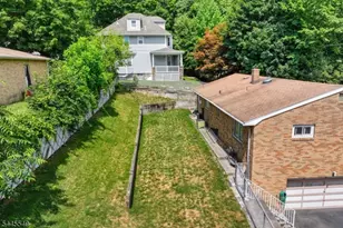 176 Pompton Rd, Haledon, NJ 07508 - Photo 35