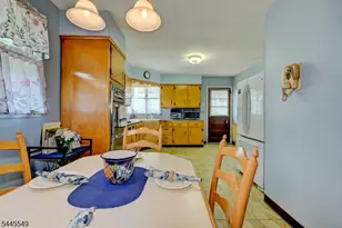 176 Pompton Rd, Haledon, NJ 07508 - Photo 15