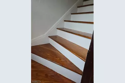 27 Cleveland Ave, Newark, NJ 07106 - Photo 23