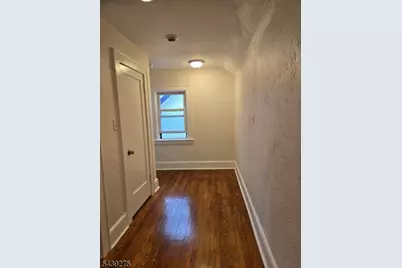 27 Cleveland Ave, Newark, NJ 07106 - Photo 25