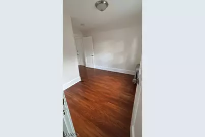 27 Cleveland Ave, Newark, NJ 07106 - Photo 27