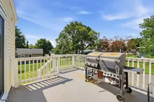 160 Lincoln Ave, Rockaway Township, NJ 07801 - Photo 37