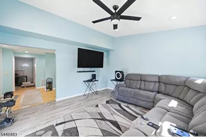 160 Lincoln Ave, Rockaway Township, NJ 07801 - Photo 19