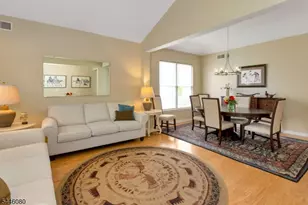 46 Kensington Cir, White Township, NJ 07823 - Photo 19