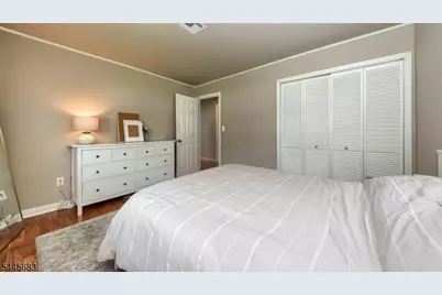 28 Ferndale Rd, Wayne, NJ 07470 - Photo 15
