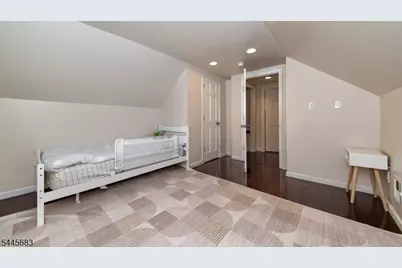 28 Ferndale Rd, Wayne, NJ 07470 - Photo 23