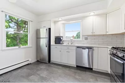 162 Washington St, Berkeley Heights Township, NJ 07922 - Photo 15
