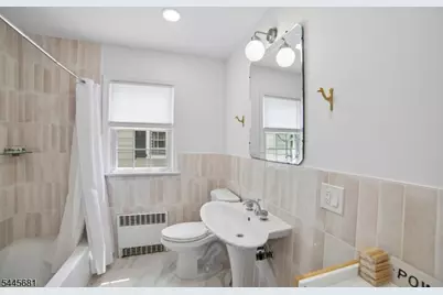 37 Knollwood Ave, Madison, NJ 07940 - Photo 9