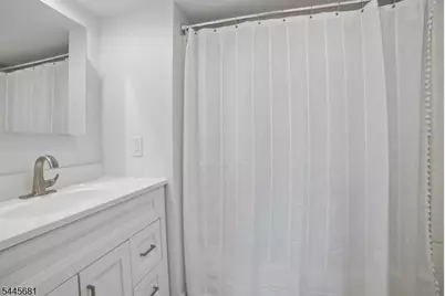 37 Knollwood Ave, Madison, NJ 07940 - Photo 17
