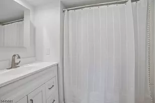 37 Knollwood Ave, Madison, NJ 07940 - Photo 17