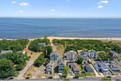 95 Seabreeze Ave, Middletown, NJ 07748 - Photo 3