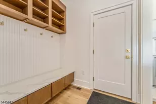 1004 Valerie Pl, Greenwich Township, NJ 08886 - Photo 15