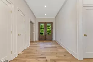 1004 Valerie Pl, Greenwich Township, NJ 08886 - Photo 3