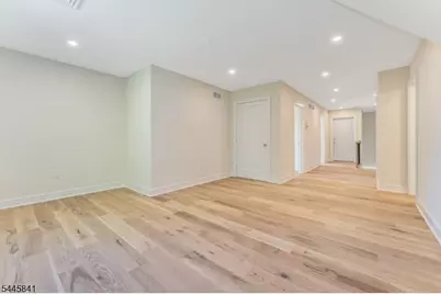 1004 Valerie Pl, Greenwich Township, NJ 08886 - Photo 29