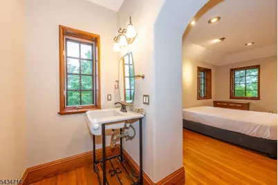 50 Rock Spring Rd, West Orange Township, NJ 07052 - Photo 31