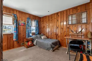 77 W Arthur Pl, Woodbridge Township, NJ 08830 - Photo 17