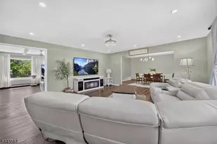 14 Meadow Ln, Vernon Twp., NJ 07462 - Photo 15